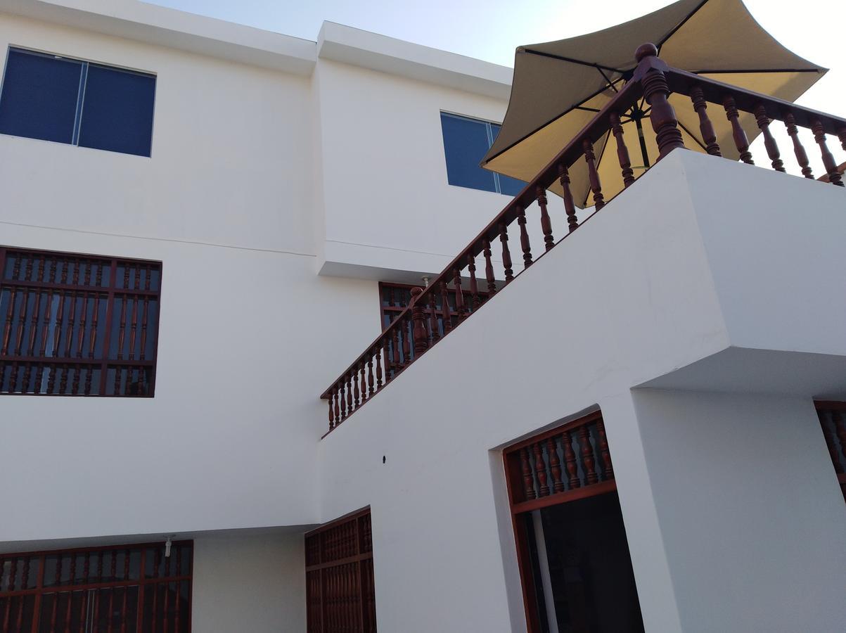 Punta Huanchaco Hostel Eksteriør bilde